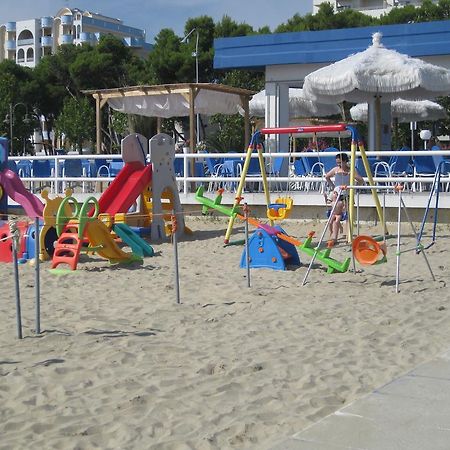 Hotel Clipper Giulianova Extérieur photo