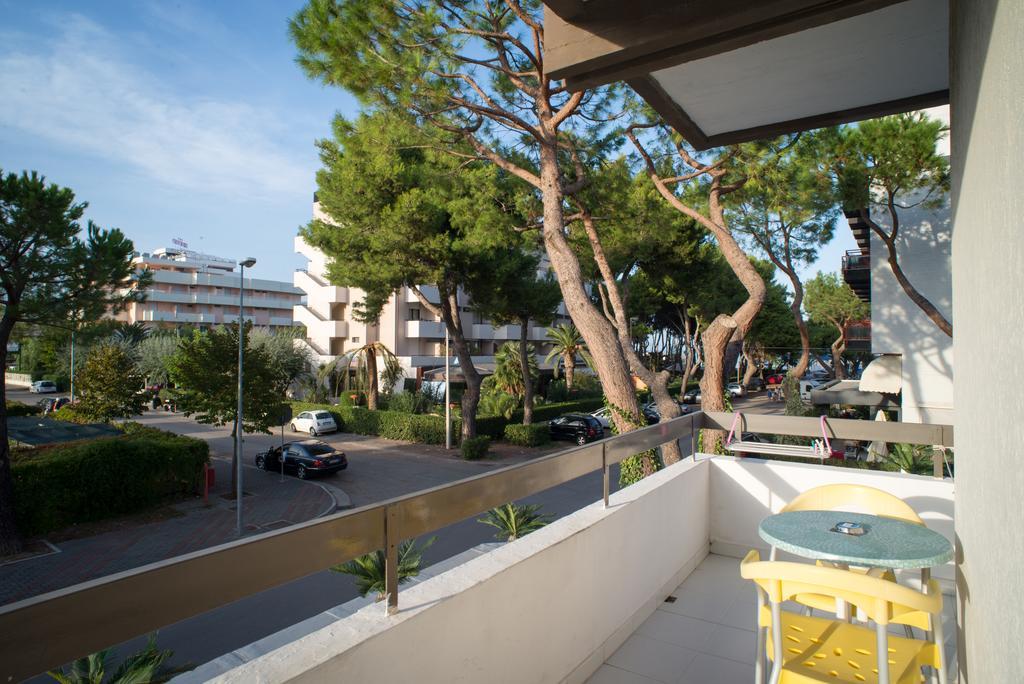 Hotel Clipper Giulianova Extérieur photo