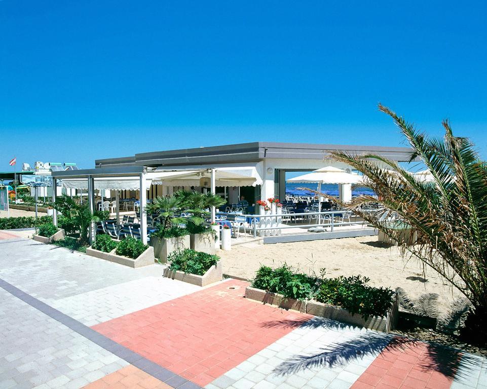 Hotel Clipper Giulianova Extérieur photo