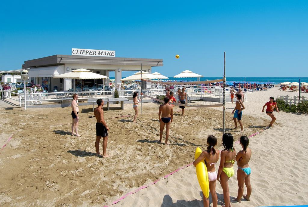 Hotel Clipper Giulianova Extérieur photo