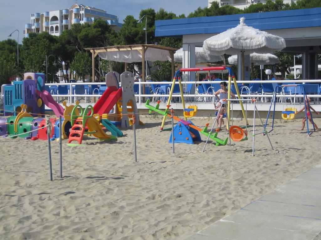 Hotel Clipper Giulianova Extérieur photo