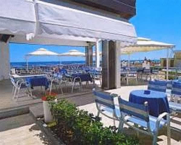 Hotel Clipper Giulianova Extérieur photo